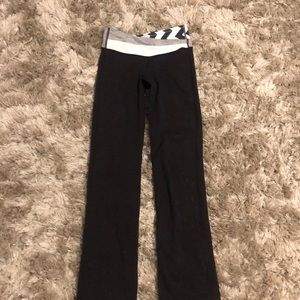 Lulu lemon yoga pants